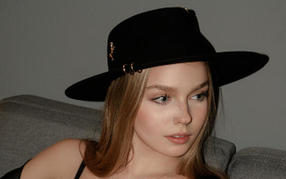 Top Hat Color Trends for Spring 2026